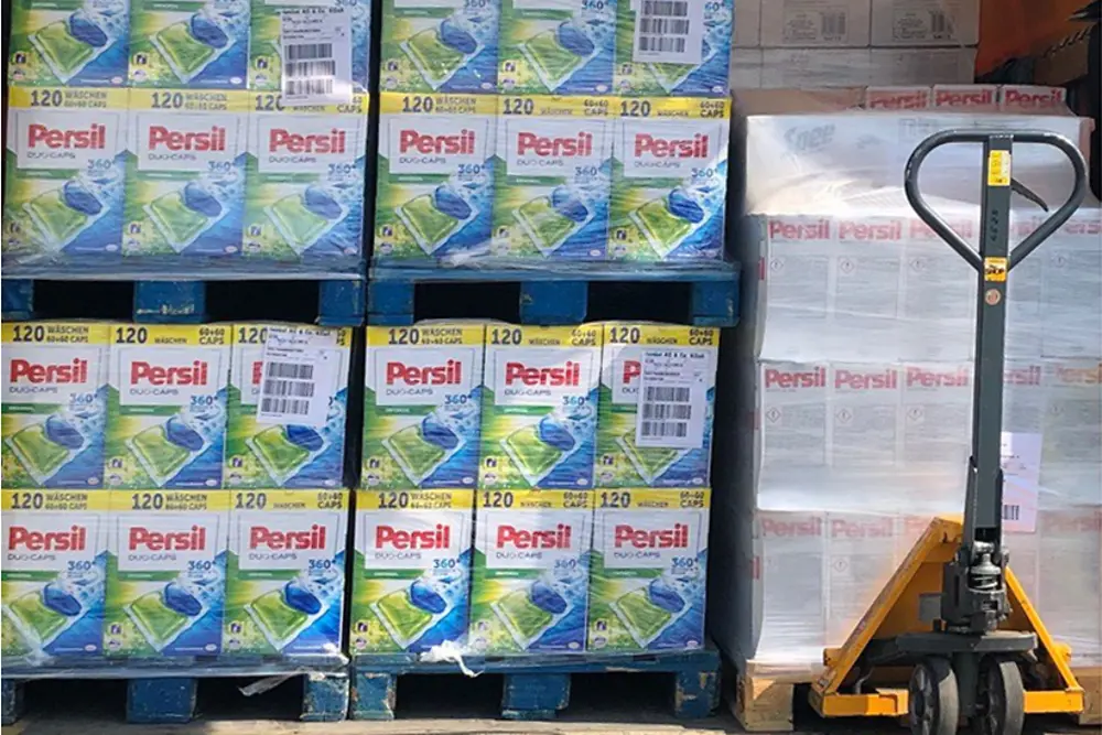 Henkel spendet 300.000 Produkte für Körper- und Haushaltshygiene in Deutschland