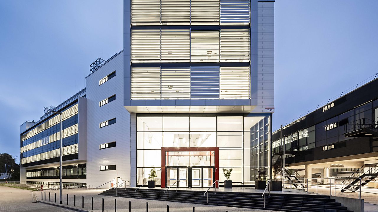 Neues Adhesives Inspiration Center von Henkel