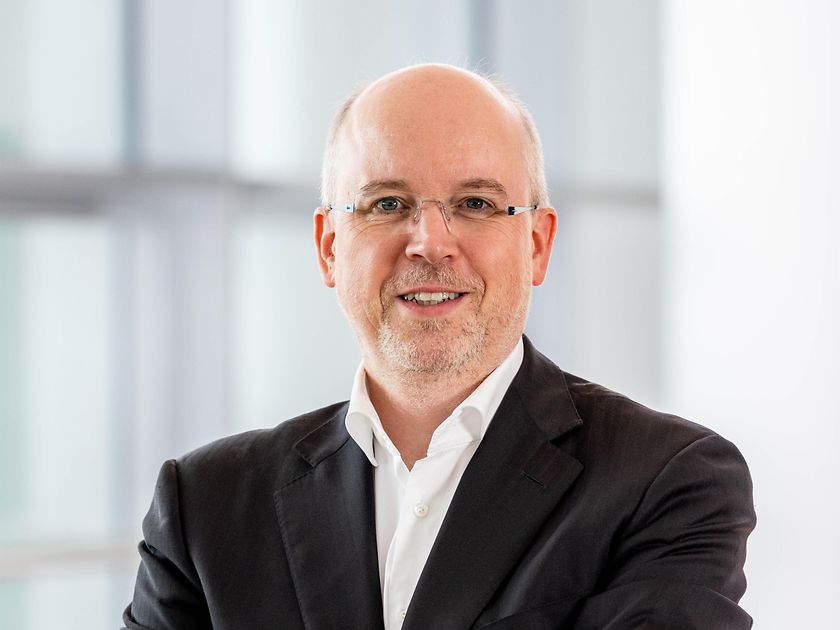 Dirk Holbach