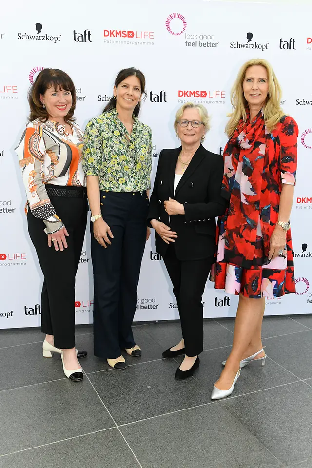 Ruth Neri, Viktoria von Wulffen, Marina Ruperti und Dr. Elke Neujahr