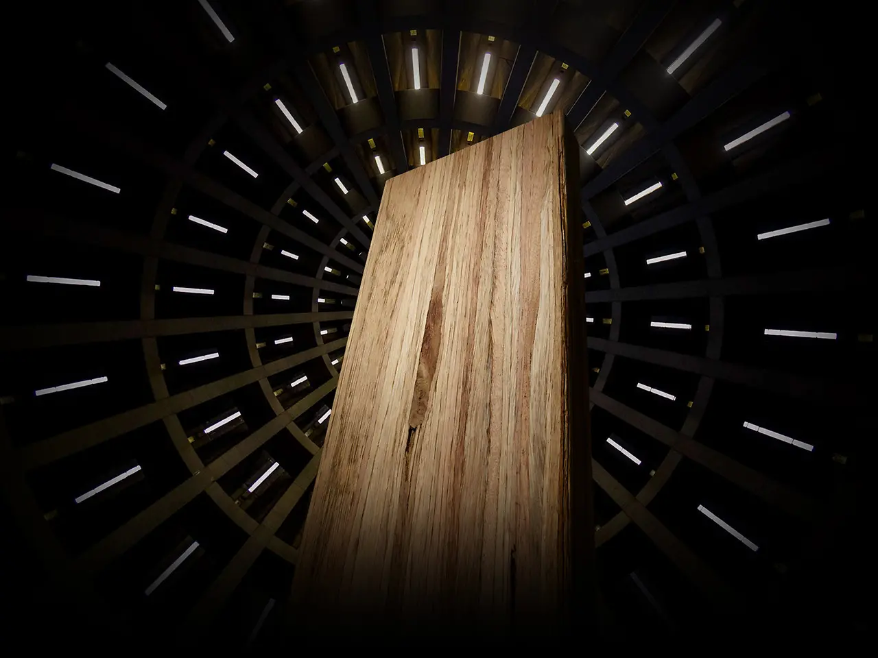 Ein Holzbrett ist von Lichtern umgeben.