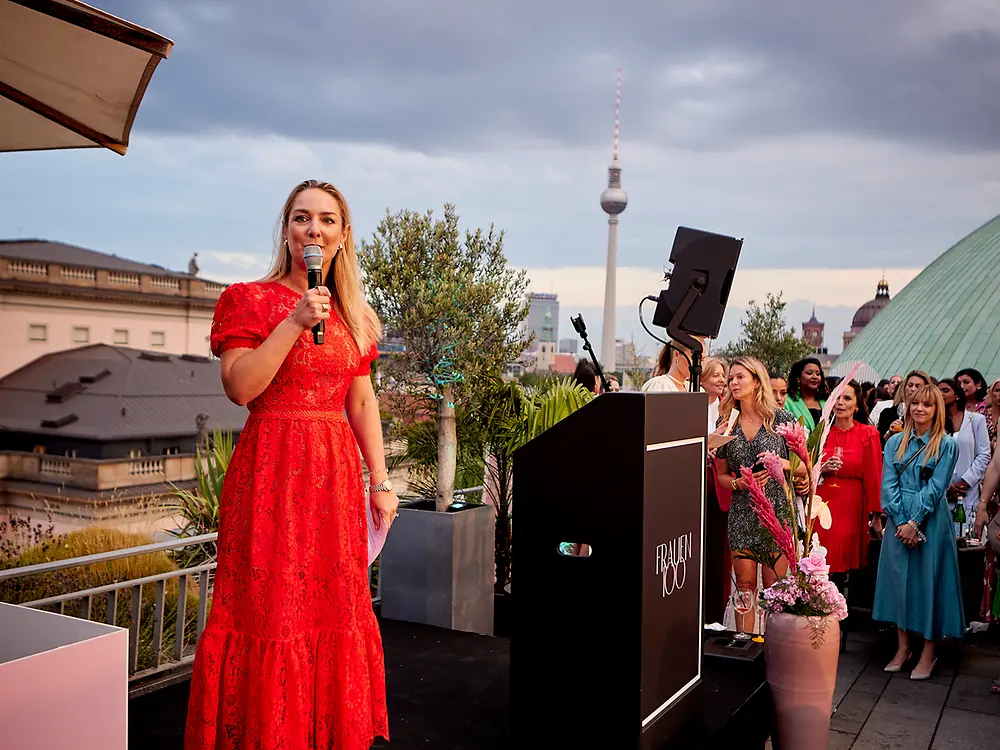 Katharina Herzog, Geschäftsführerin bei Henkel Beauty Care, stellte die Studienergebnisse der diesjährigen Taft Studie vor