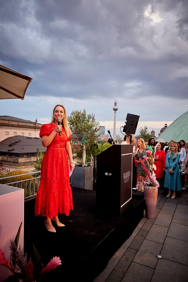 Katharina Herzog, Geschäftsführerin bei Henkel Beauty Care, stellte die Studienergebnisse der diesjährigen Taft Studie vor