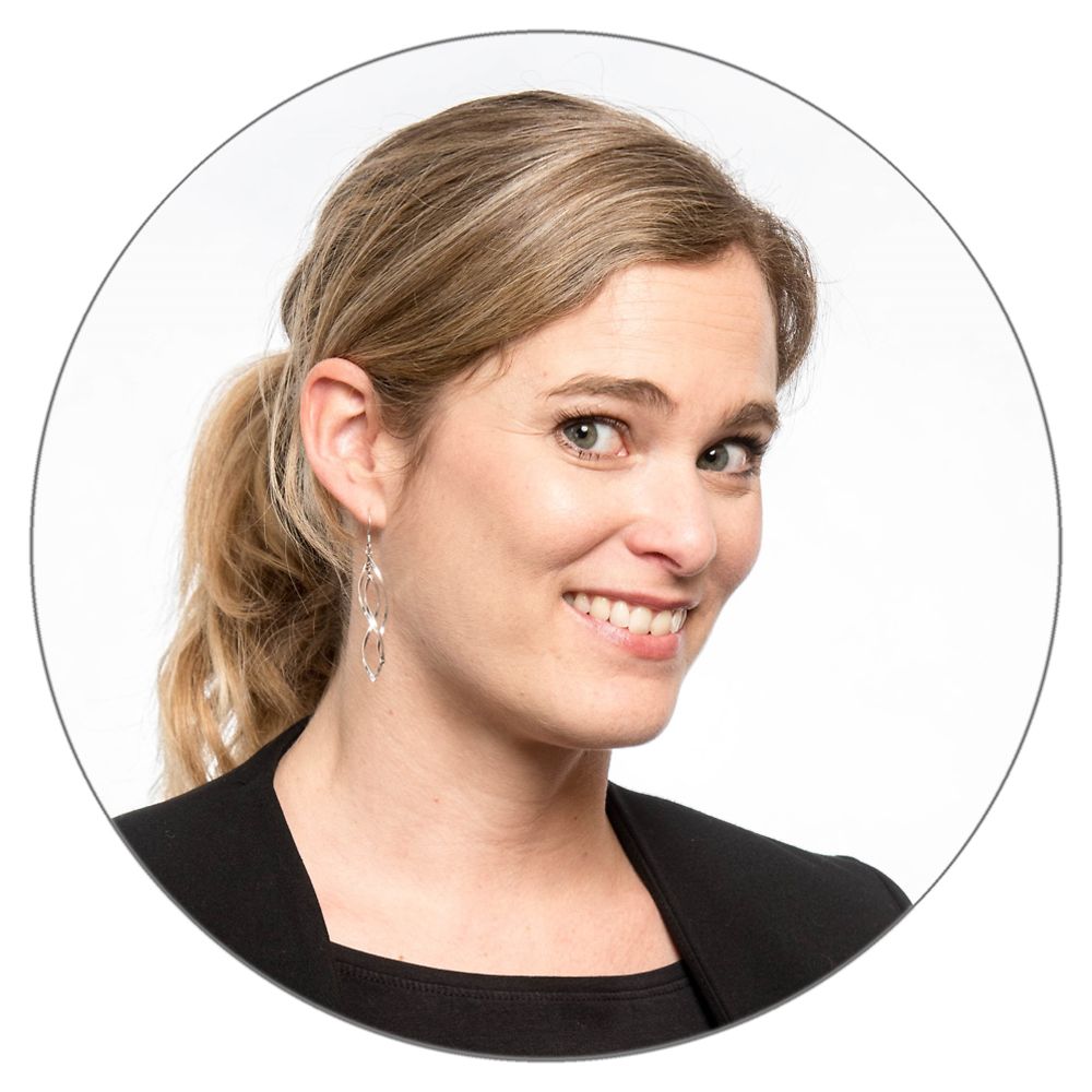Jenna Könneke, Director Market Strategy Adhesive Technologies Consumer Goods bei Henkel
