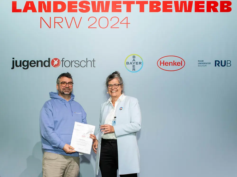 1992-henkel-cc-jugend-forscht-21-03-2024-preisverleihung