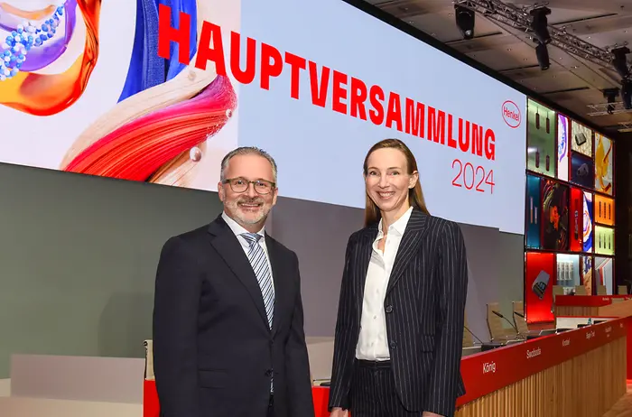 
Carsten Knobel, Vorsitzender des Vorstands, und Dr. Simone Bagel-Trah, Vorsitzende des Aufsichtsrats und Gesellschafterausschusses