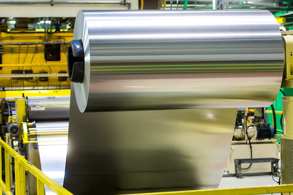 
Mit Bonderite M CR 1405 hat Henkel ein RoHS-konformes Mittel entwickelt, das Coils in einem einzigen Vorbehandlungsschritt mit Passivierungs- und Vorbehandlungseigenschaften sowie ausgezeichneter Korrosionsbeständigkeit ausstattet. 