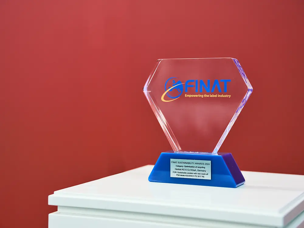
Henkel Adhesive Technologies ist mit dem FINAT Sustainability Award 2024 in der Kategorie „Optimisation of recycling“ ausgezeichnet worden.