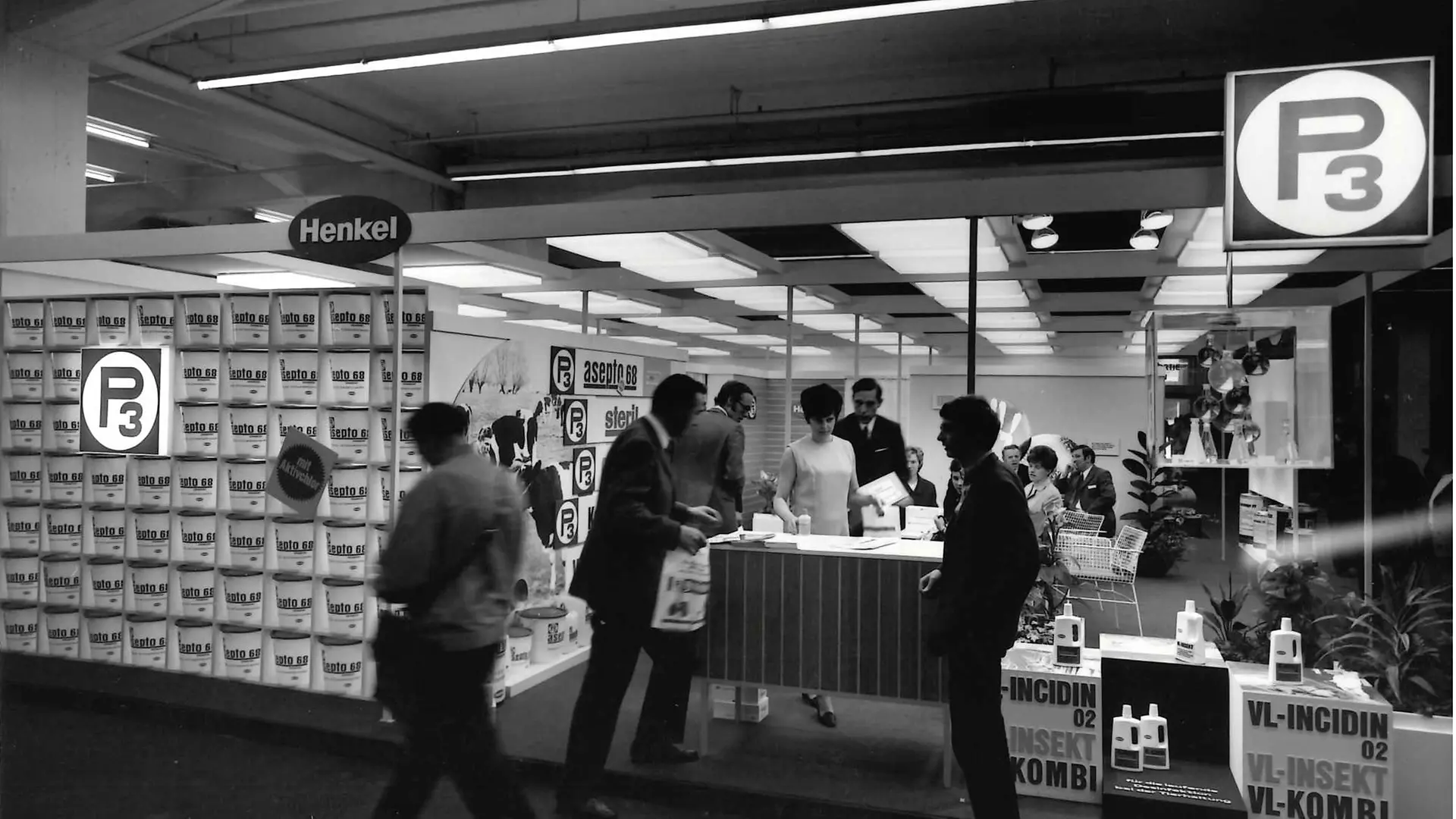 Ein gut besuchter Messestand des Industreinigers P3.