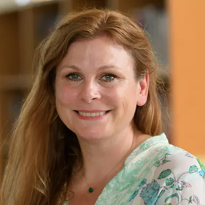 Porträtfoto von Dr. Claire Higgins