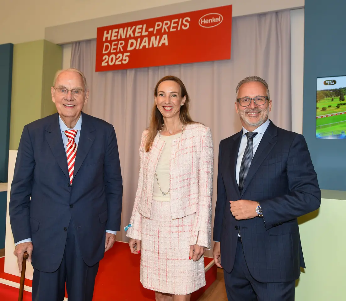 
Dipl.-Ing. Albrecht Woeste, Dr. Simone Bagel-Trah und Carsten Knobel (von links)