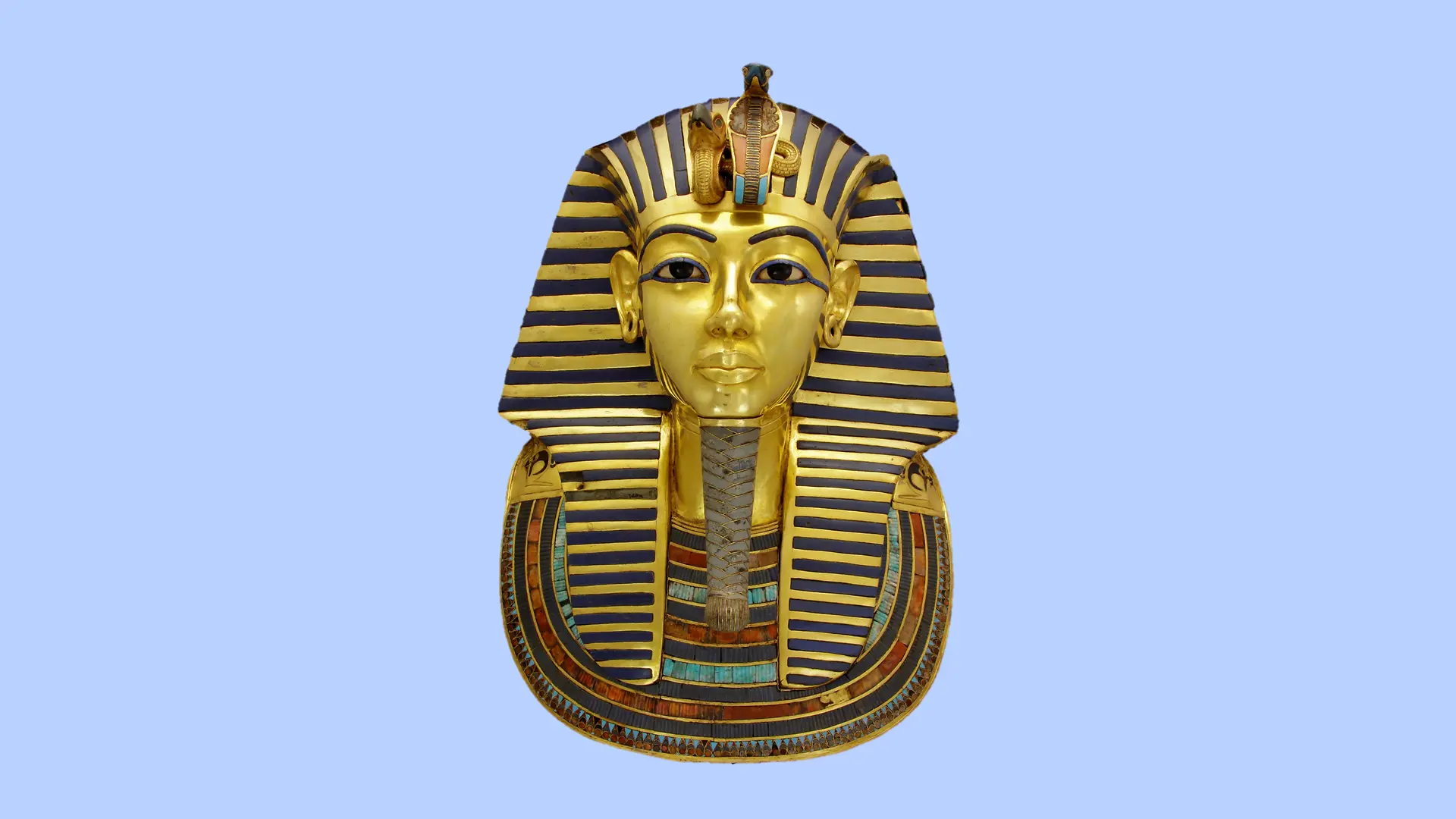 Totenmaske des ägyptischen Pharaos Tutanchamun auf blauem Hintergrund.