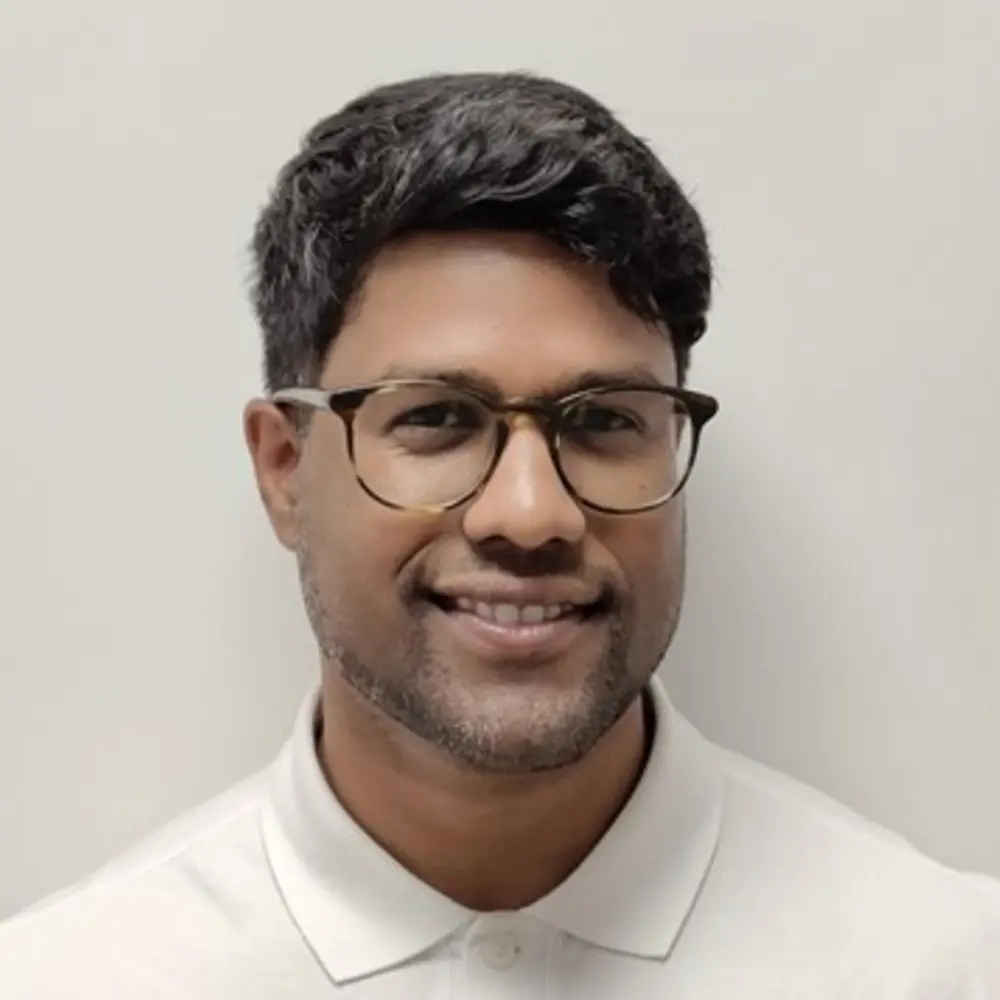 Ein Portraitfoto von Proshanta Sakar, IT Consultant bei Henkel 