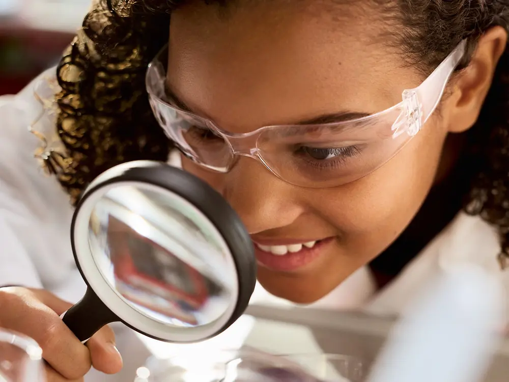 
Henkel Brand Campaign Forscherwelt