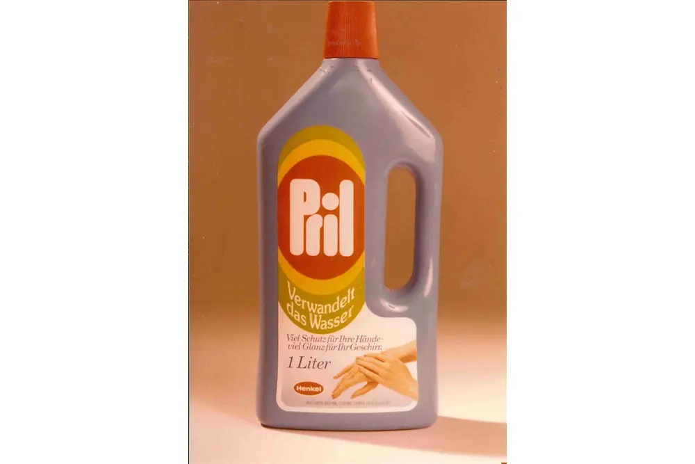 
Pril 1983