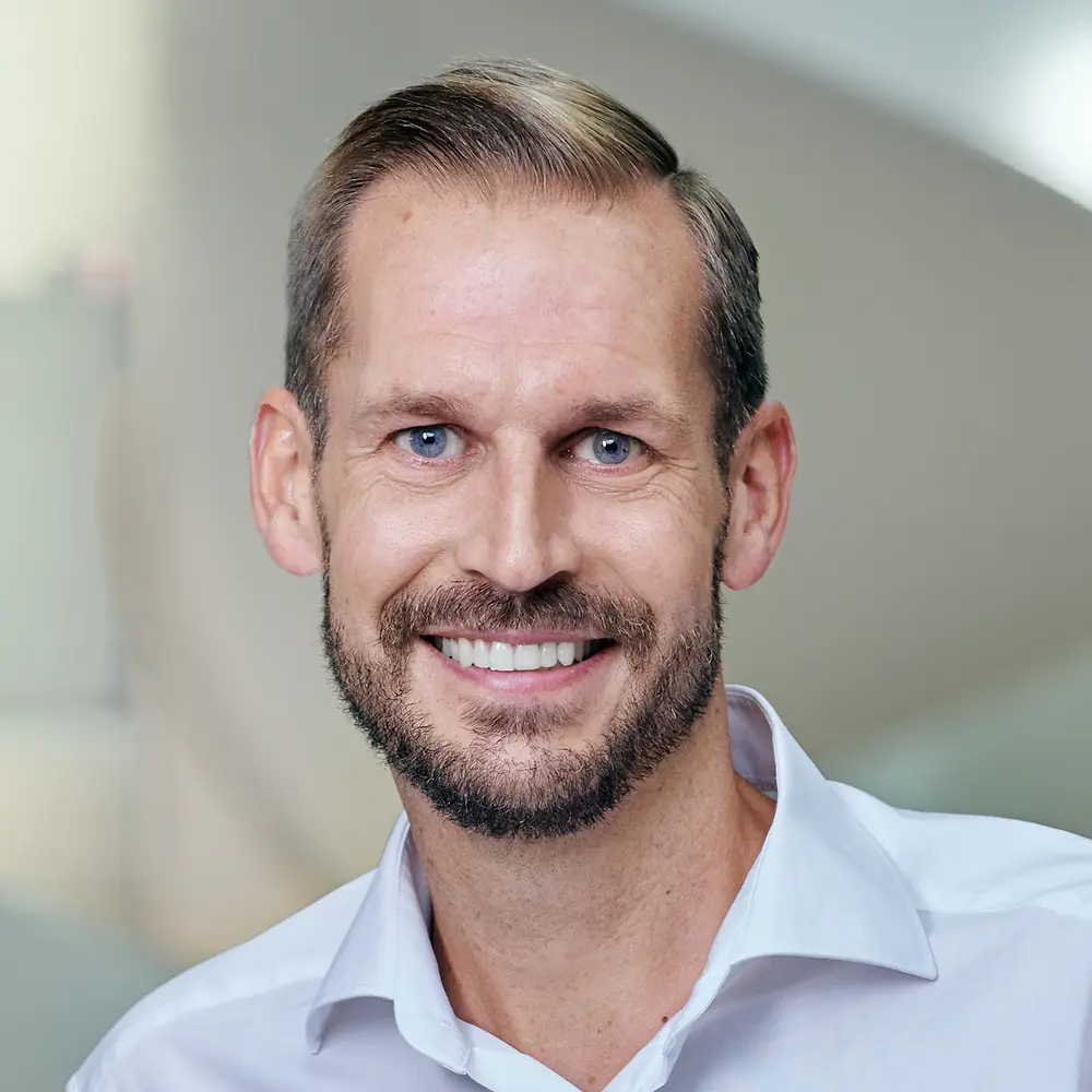 Porträtfoto von Marcel Blodau