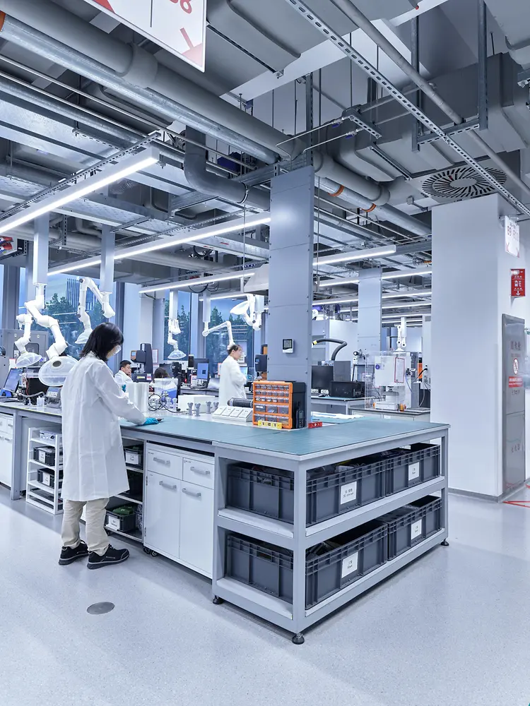 Modernes Labor bei Henkel.
