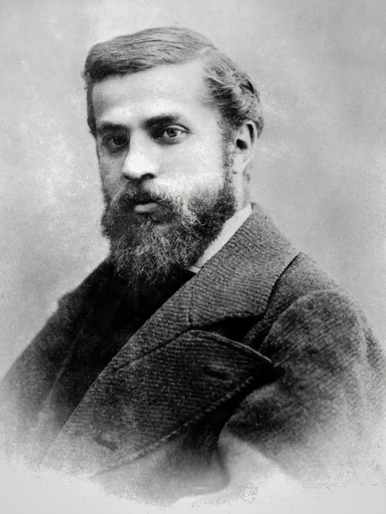Schwarz-weiß-Porträt von Antoni Gaudí, Architekt der Sagrada Família 