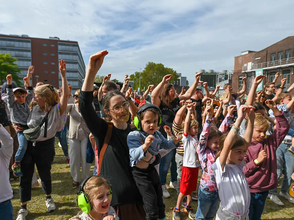 
Die Kids Stage lud mit einem abwechslungsreichen Programm zum Mitmachen ein.