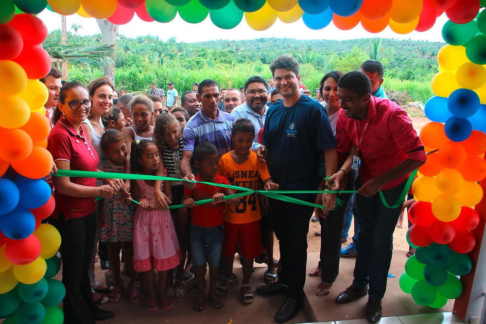 Die neue Schule in der Gemeinde Mata Virgem wurde vom Oberbürgermeister der Region Codó, Francisco Nagib eröffnet